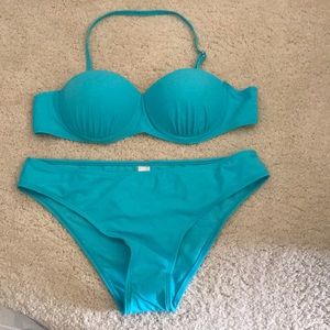 Bikini with flowy cover tank